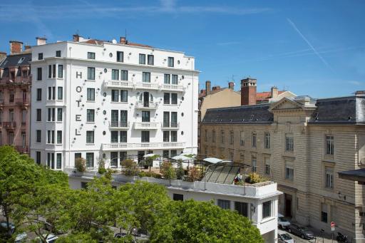 Collège Hôtel - Housity