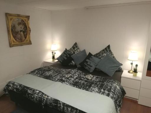 Apartment Cosmelux Nürnberg - Housity