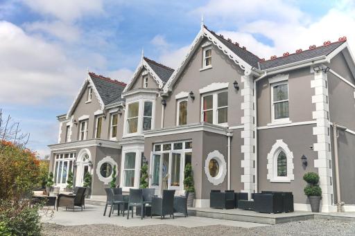 LLwyn Country House - Housity