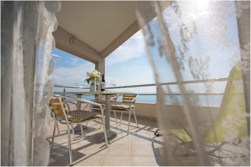 Apartments Maja - Housity