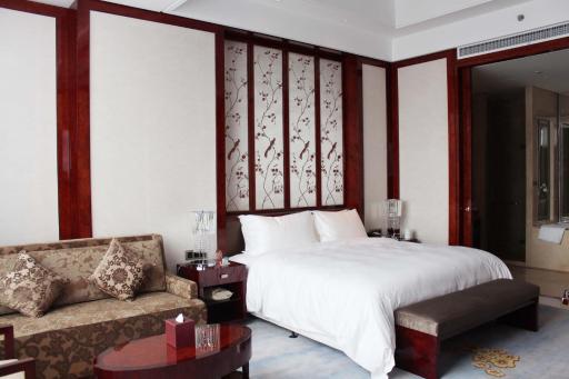 Tai Zhou International Jinling Hotel - Housity