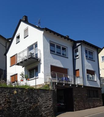 Haus Burgfee - Obere Etage - Housity