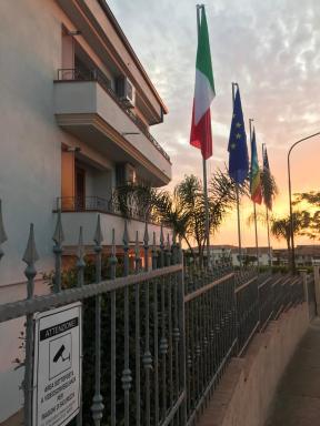 Sunrise Residence - Housity