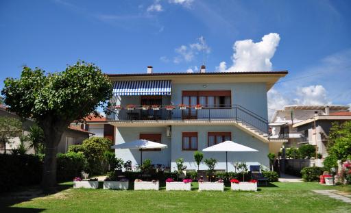 Hotel Gianna - Housity
