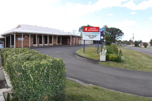 Sleepy Hill Motor Inn - Housity