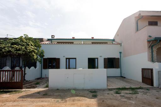 Sunshine Brand New Luxury House - Housity