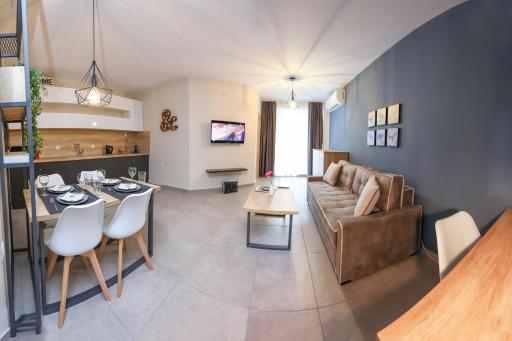 Artemis Apartments - Hizvo
