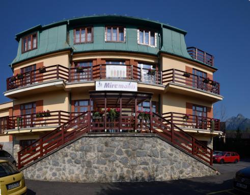 Miramonti Penzión - Housity
