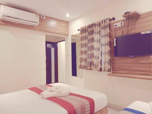 Hotel Ruby - Housity
