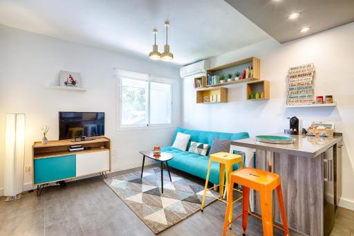 Beachside cosy apartment with pool - Housity