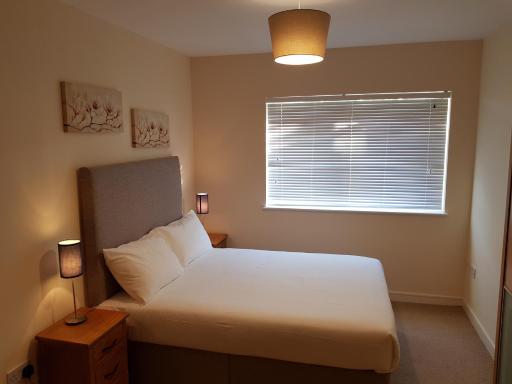 Dublin Airport Room - Housity