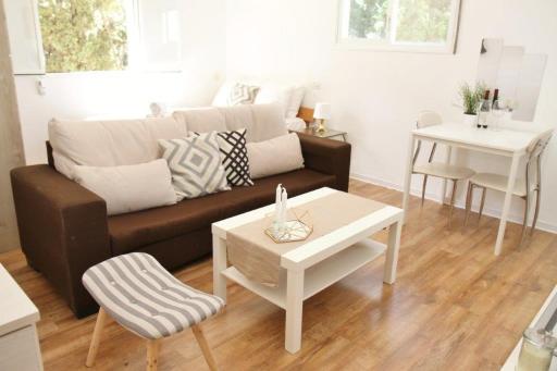 Holiday studio apartment near the Bahá ' í gardens - Housity