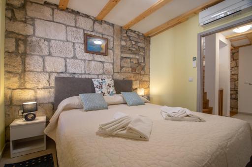 Apartments Giro Korcula - Housity