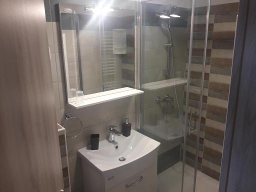 Apartments Ogrin - Housity