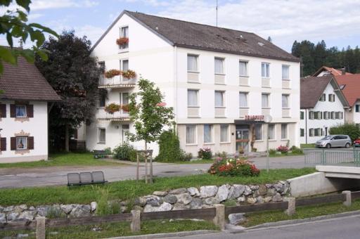 Gästehaus an der Peitnach-Hotel Zum Dragoner - Housity