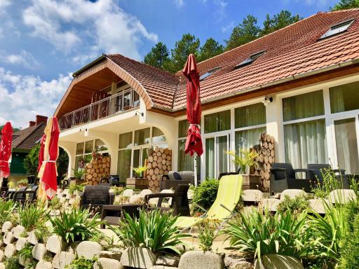 Napkelte Vendégház - Housity
