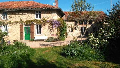 Les Trois Chenes - Housity