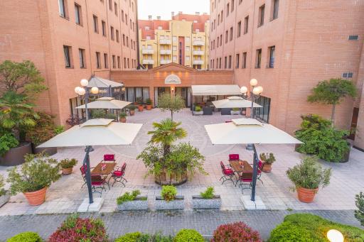 Hotel Michelangelo - Housity
