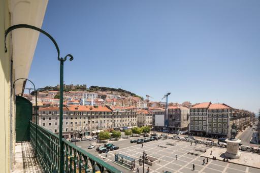 The Visionaire Apartments - Housity