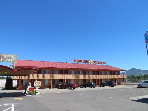 Royal Crest Motel - Housity
