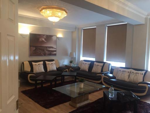 Portman Square Deluxe Apartment - Housity