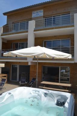 BodyGo Surfhouse - Housity