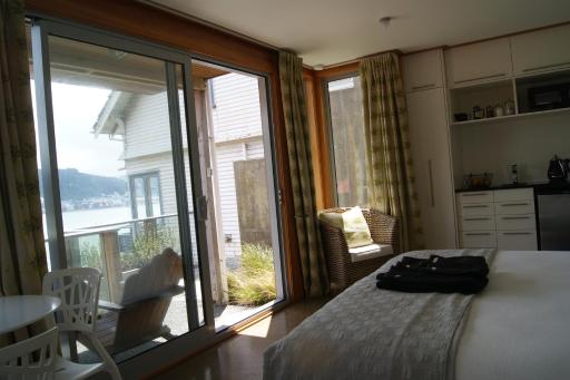 Oriental Bay At Its Best - Housity