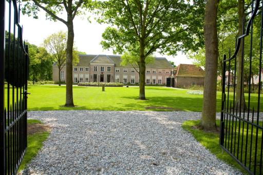 Stadspaleis Hotel & Restaurant OldRuitenborgh - Housity