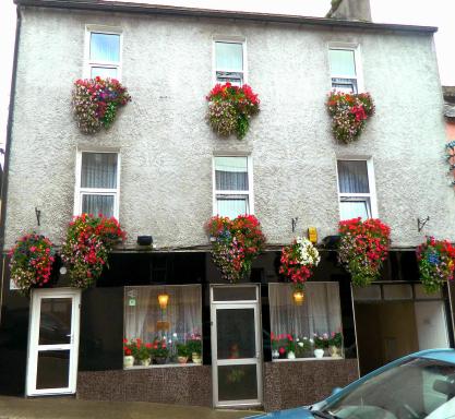 Inishross House - Housity