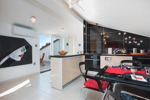 Modern Studio Apartment At Medulin Riviera - Housity