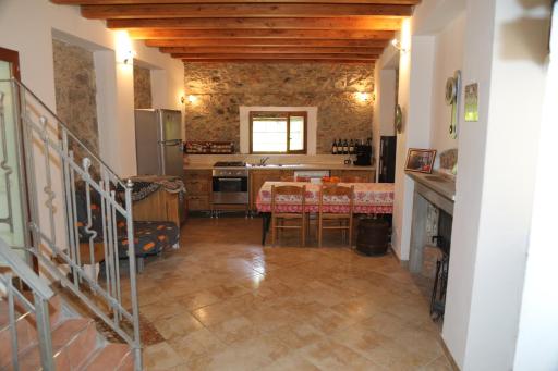 Cozy villa with garden - Housity