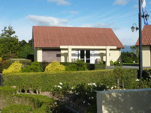 A Touch of Tuscany at Hillsborough - Housity