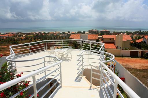 Mansion in Porto das Dunas - Housity