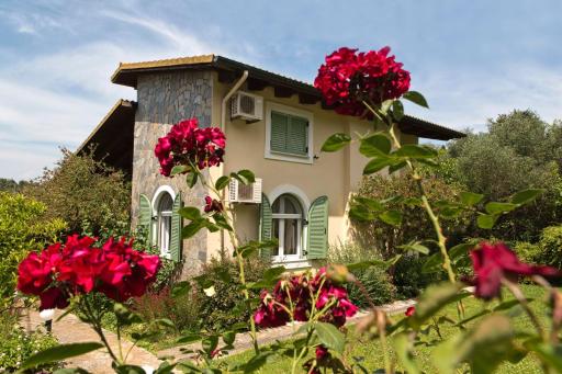 Achilles Country House - Housity