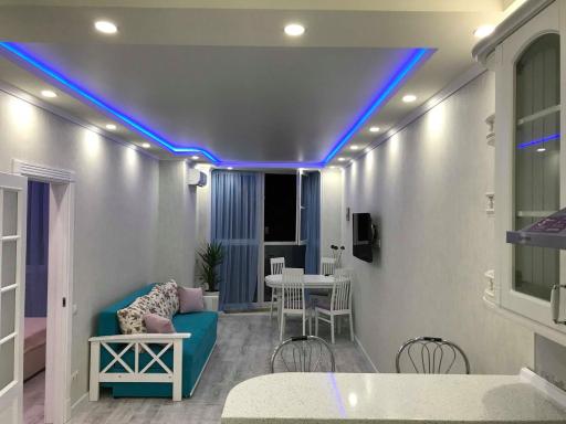 Luxe Apartment on Drahomanova - Housity