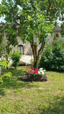 Colonica Montebeni - Housity