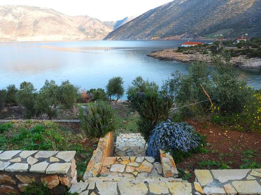 Apartment by The Sea Near Athens - Housity