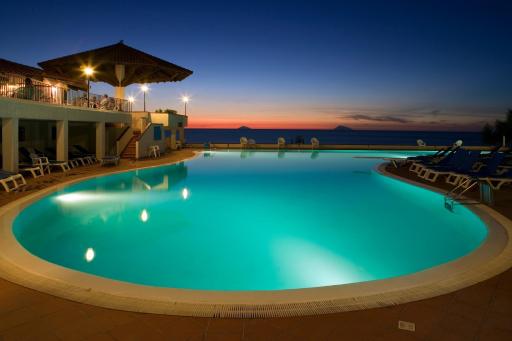 TH Gioiosa Mare - Capo Calavà Village - Housity