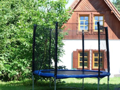 Attractive cottage in Ze w gi near the lake - Housity