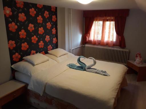 Rózsa apartman - Housity