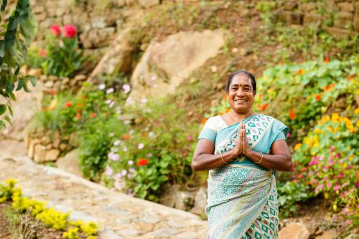 Meena Amma's Tea Experience - Housity
