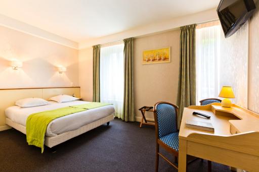 Logis Hôtel de la Paix - Housity