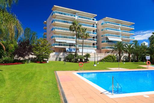 UHC Village Park Apartments - Housity
