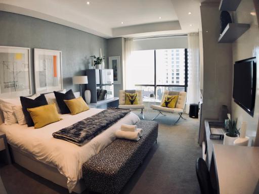Sandton Skye Suites - Housity