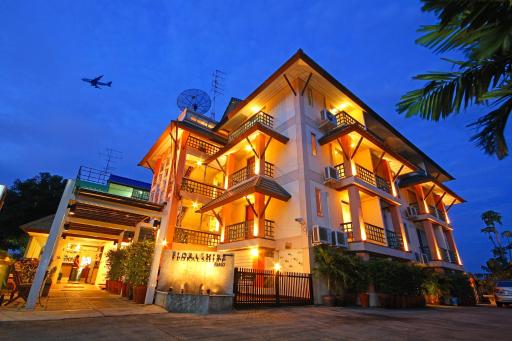 Floral Shire Suvarnabhumi Airport - SHA Extra Plus - Housity