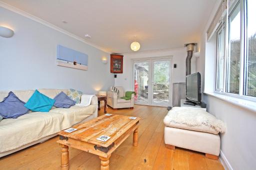Sea Otter - Housity