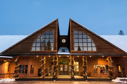 Grouse Mountain Lodge - Housity