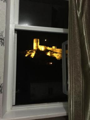 Castle - Housity
