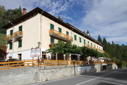 Albergo Colle di Nava Lorenzina - Housity