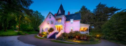 Cedar Crest Inn - Housity